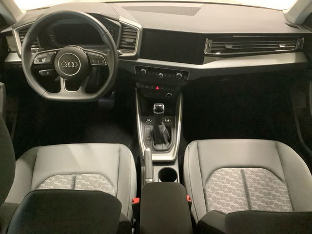 A1 allstreet 30 TFSI S tronic,Kamera,LED,CarPlay