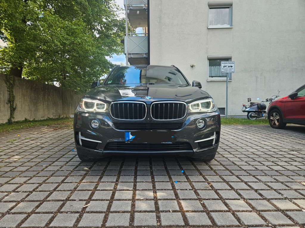 Image of BMW X5