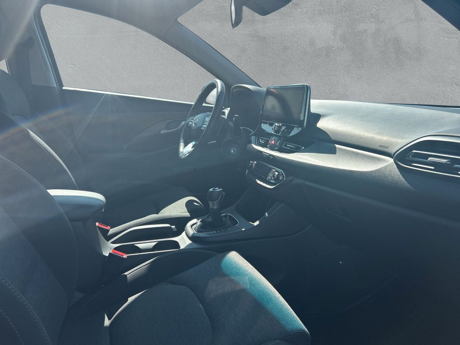 Hyundai i30 1,0L T-GDI Trend MHEV Klima-Auto*Navi*RFK foto 15