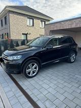 Volkswagen R-Line 4x4 BIXEN NAV LUFT AHK 20" WEBAST - Volkswagen Touareg: W