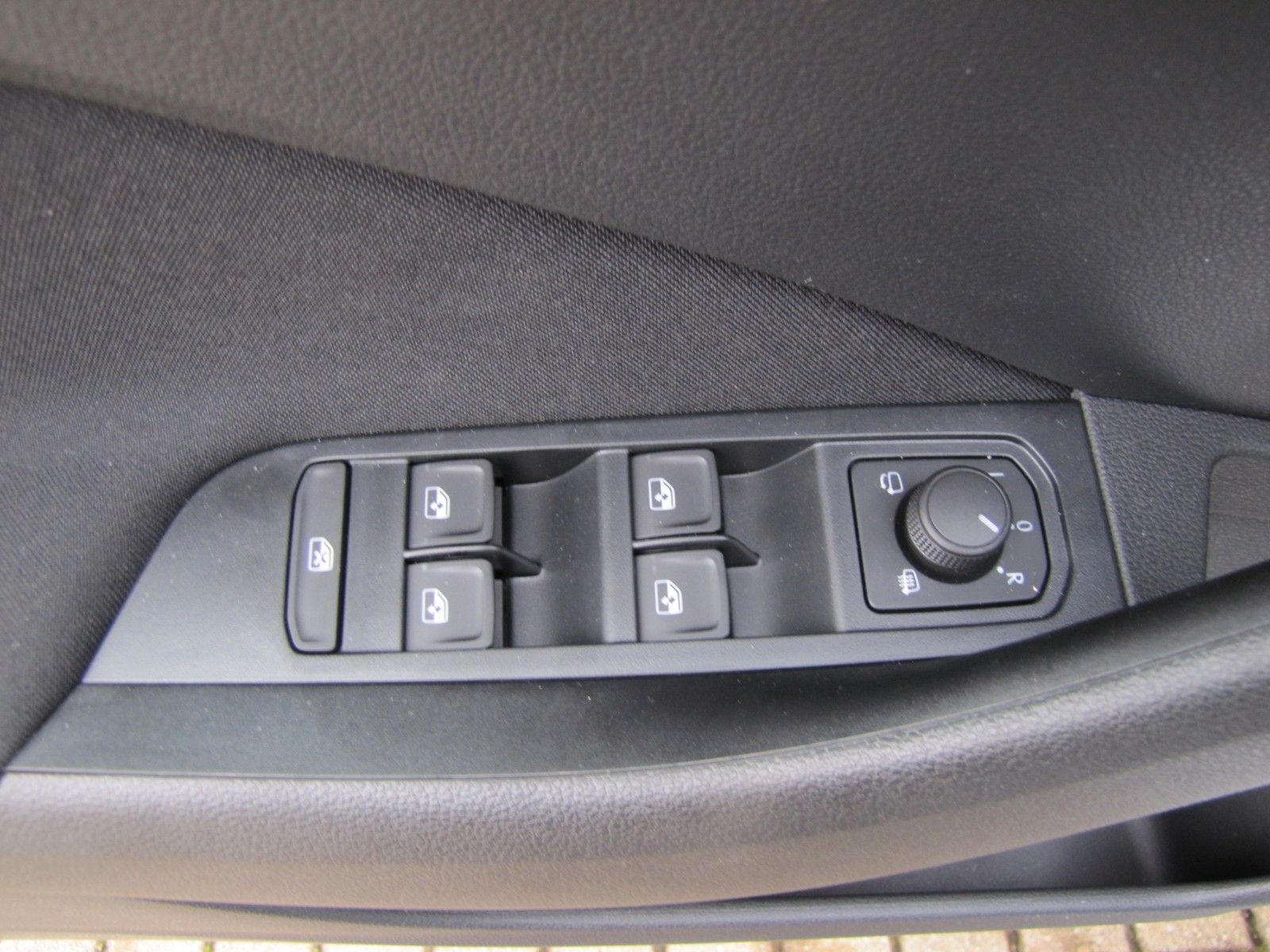 Fahrzeugabbildung SKODA Kamiq Tour 1.0l TSI 116PS