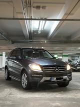Mercedes-Benz ML 350 BlueTEC 4MATIC 360° Kamera  - Mercedes-Benz ML 350 in Solingen
