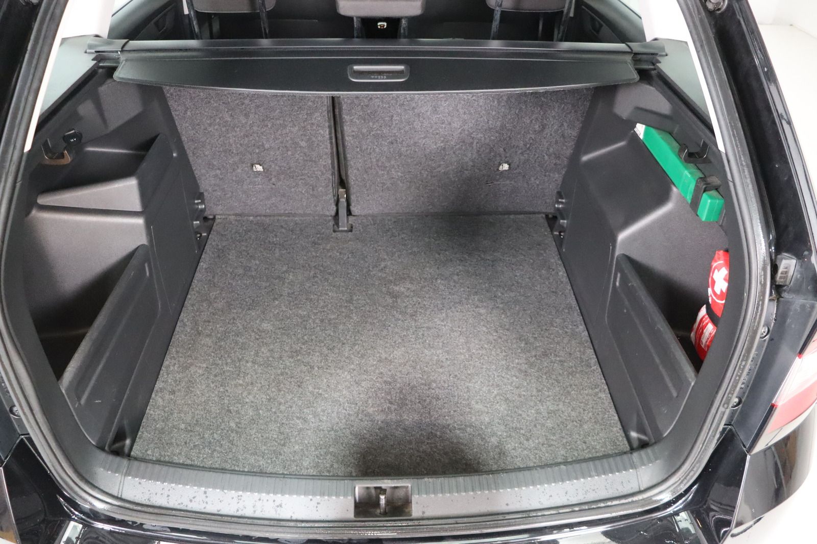 Fahrzeugabbildung SKODA Fabia 1.2 TSI Active Combi 1.Hand