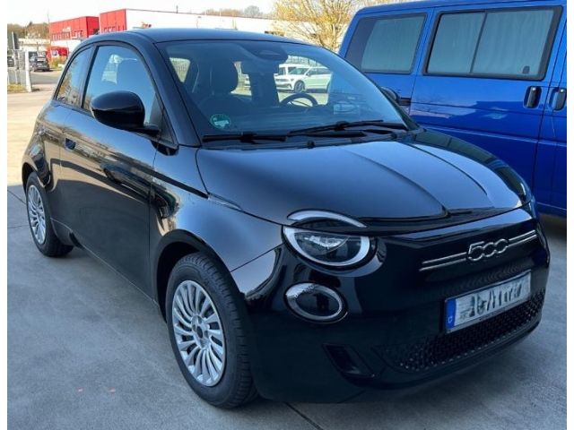Fiat 500e Action *Radio und Winterpaket *Sitzheizung imagem 2