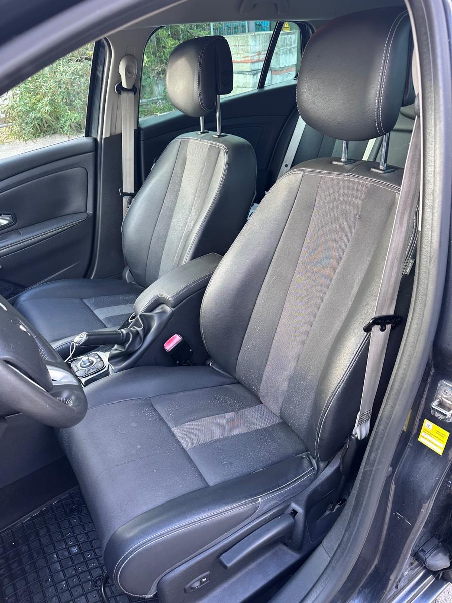 Renault Megane 2011 — photo 6