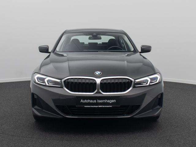 BMW 330, 2022 — 2