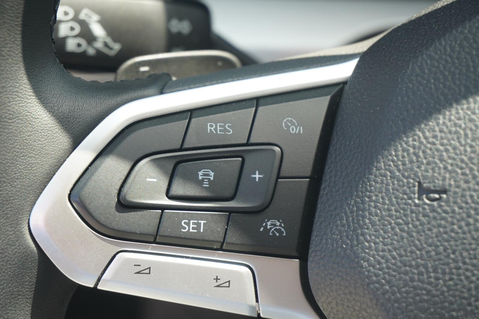 Volkswagen Golf VIII Variant Life eTSI DSG LED Navi ACC, миниатюра 14