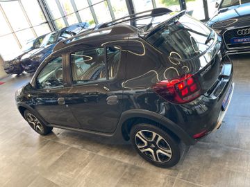 Dacia Sandero II Stepway Celebration *NAVI*PDC*KLIMA*