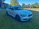 BMW 114i Sport Line mit Lenkradheizung - BMW 114: I