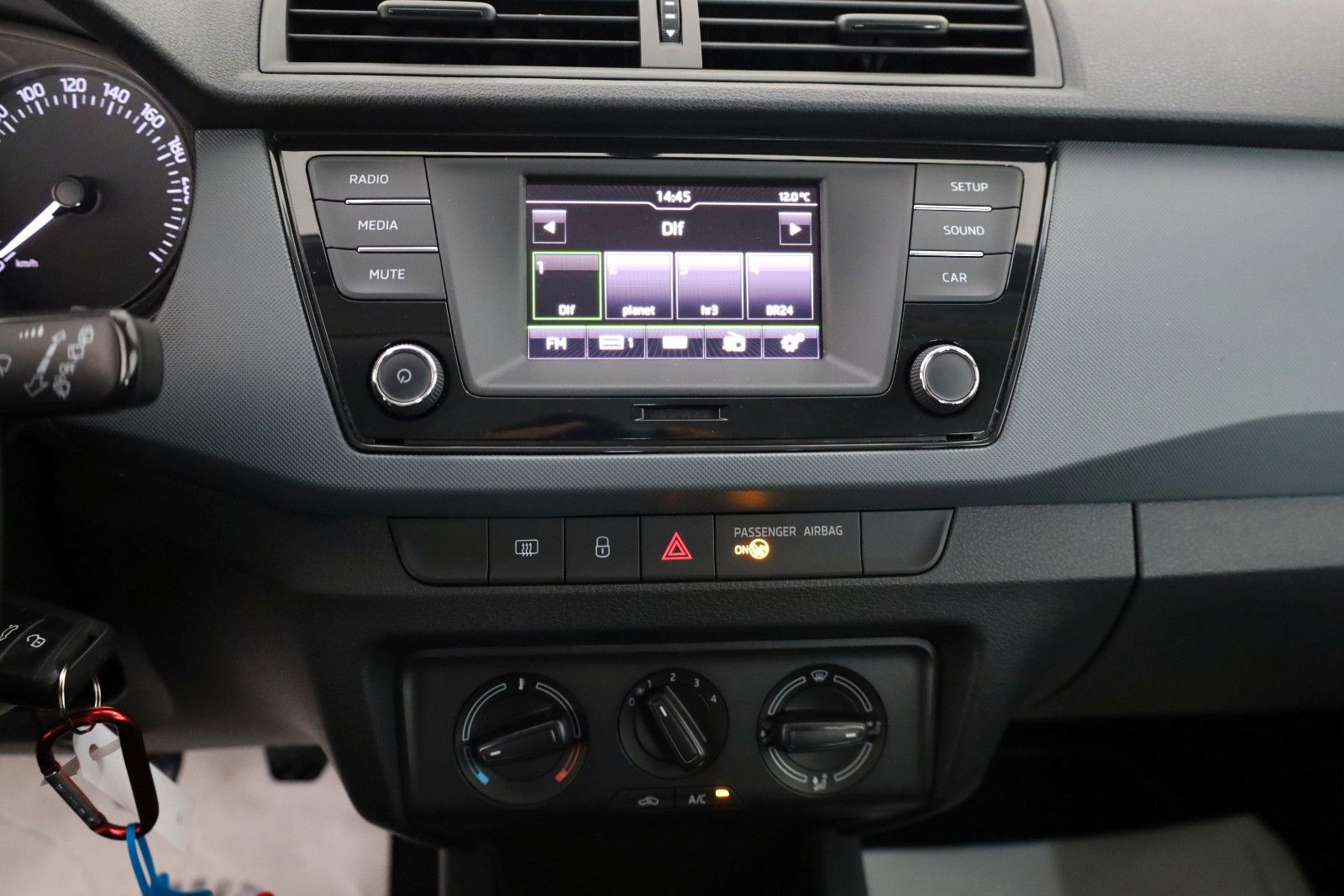 Fahrzeugabbildung SKODA Fabia Cool Plus Klima,SR+WR,LM-Felgen