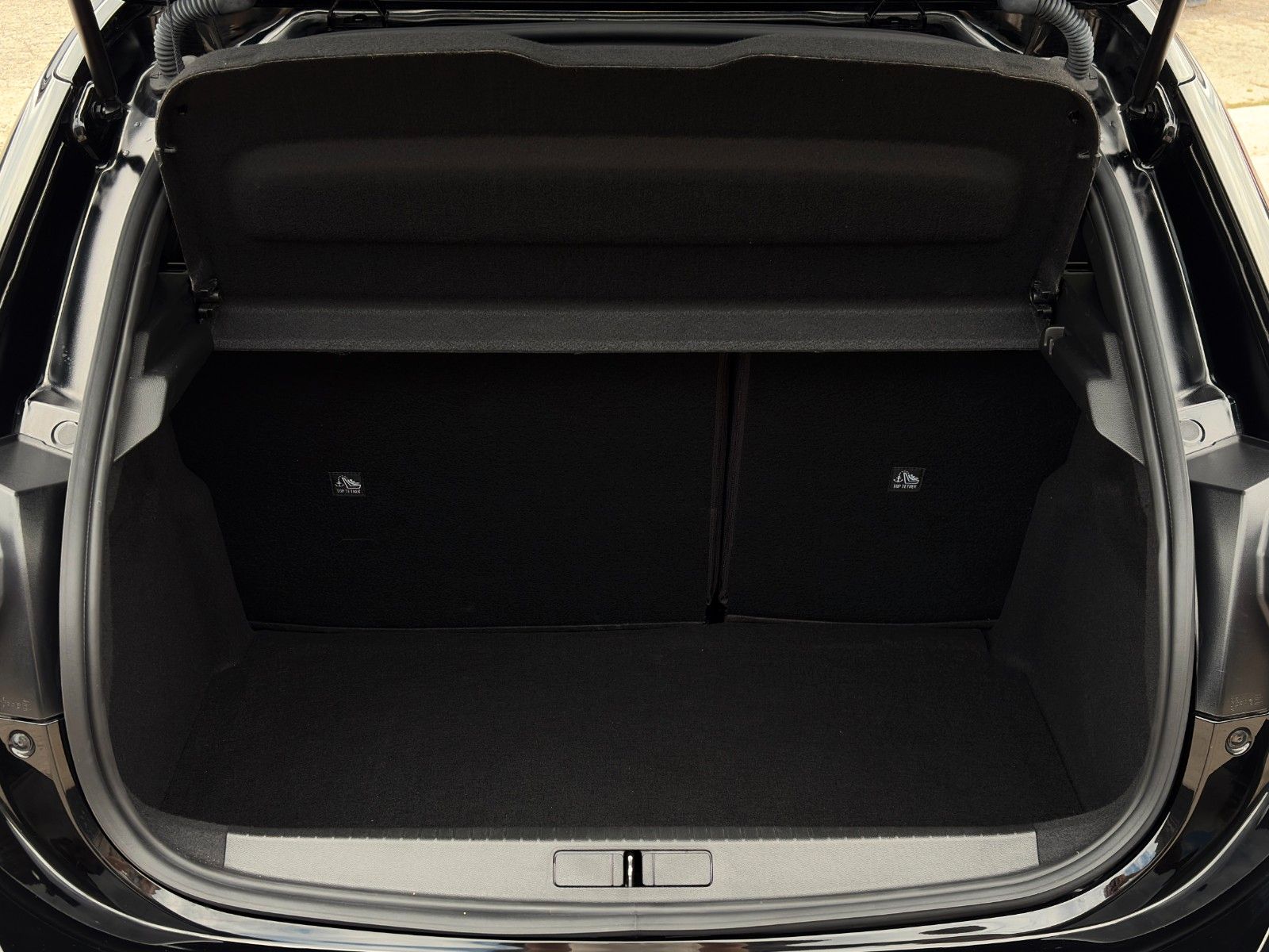 Fahrzeugabbildung Opel Corsa F GS 1.2 Turbo Matrix CAM LHZ Navi CarPlay