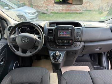 Opel Vivaro - 3