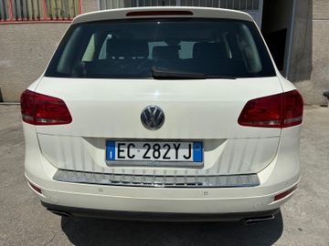 Volkswagen Touareg - 5