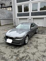 BMW 730d - TÜV NEU Scheckheftgepflegt  - BMW 730 in Hamburg