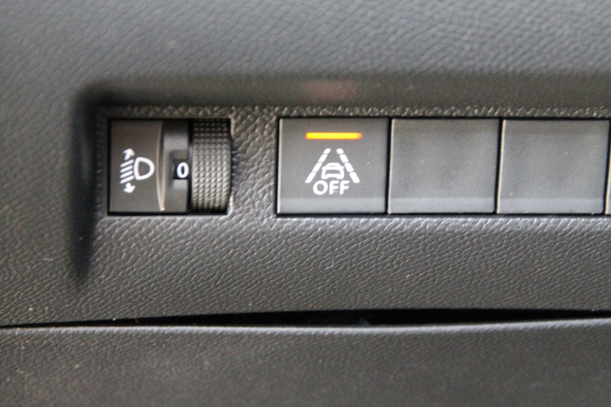 Fahrzeugabbildung Peugeot e-208 Active