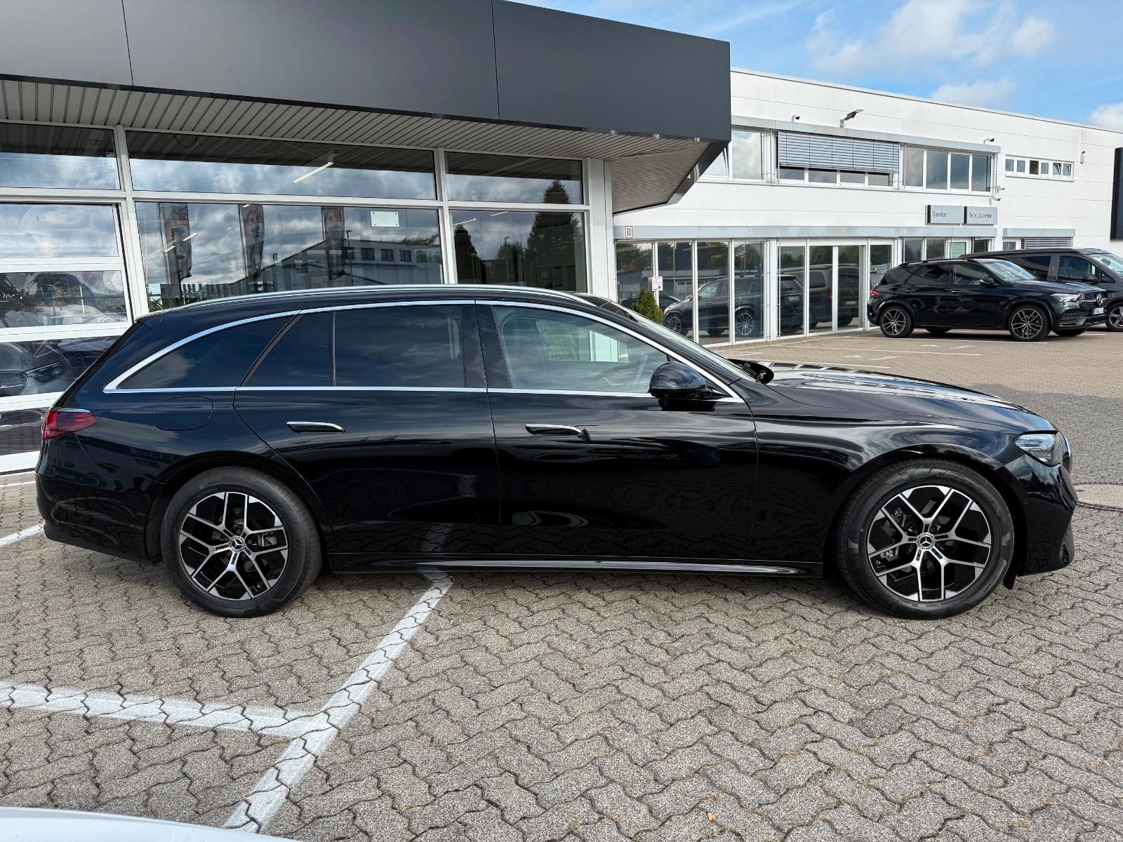 Mercedes-Benz E 220 d T-Modell AHK*Distronic*360°Kamera