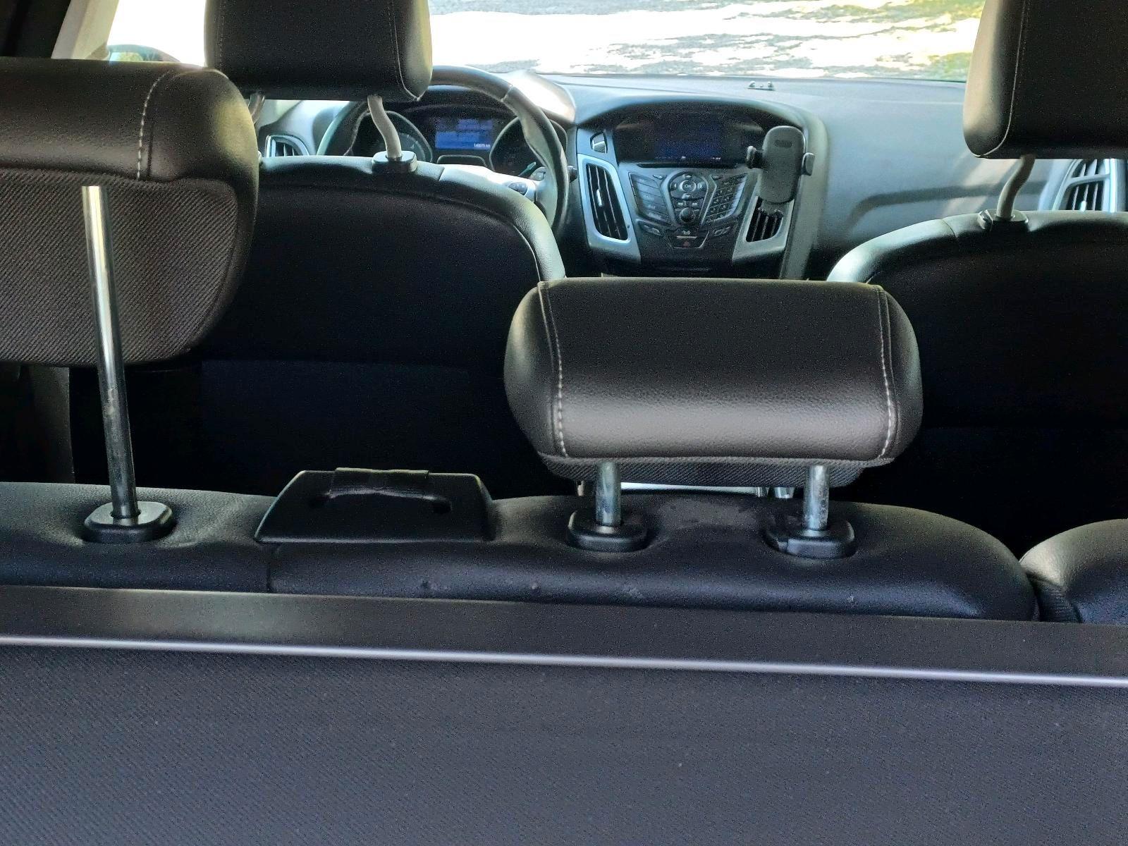 Ford Focus 2013 — photo 7
