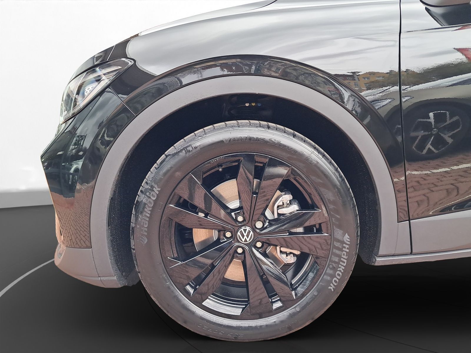 Volkswagen ID.4 Pro 210 kW (286 PS) 77 kWh | Black Edition imagem 3