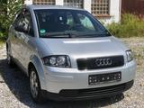 Audi A2 1.4 *Klima *TÜV/Service Neu *Top Zust. - gebrauchte Audi A2 aus dem Jahr 2000