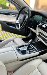 BMW 750i xDrive - VOLL, LEDER, V8, TOP, ScheckHEFT  - BMW 750: 750i Xdrive