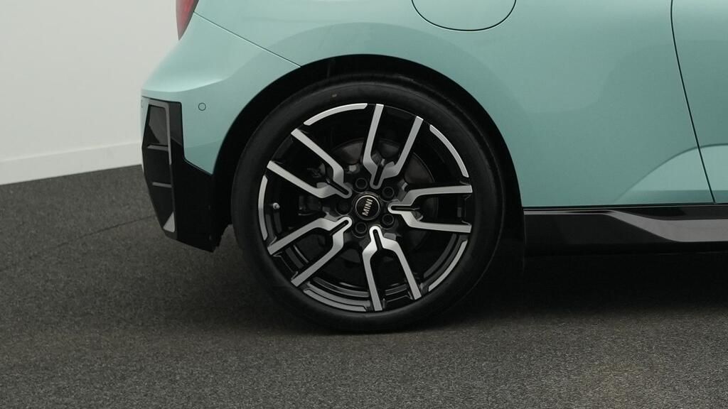 MINI Cooper SE - Bild 19