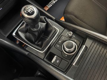 Mazda 3 Lim. Signature + *HUD*NAVI*KAMERA*LKHZ*SZHZ*