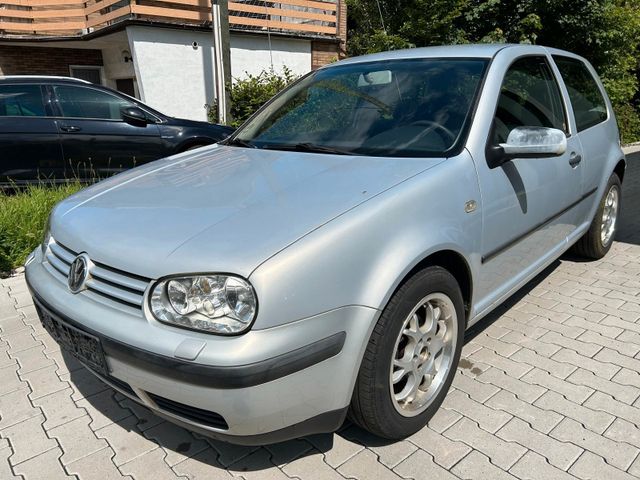 Volkswagen Golf 1.6, Alufelgen, TÜV neu