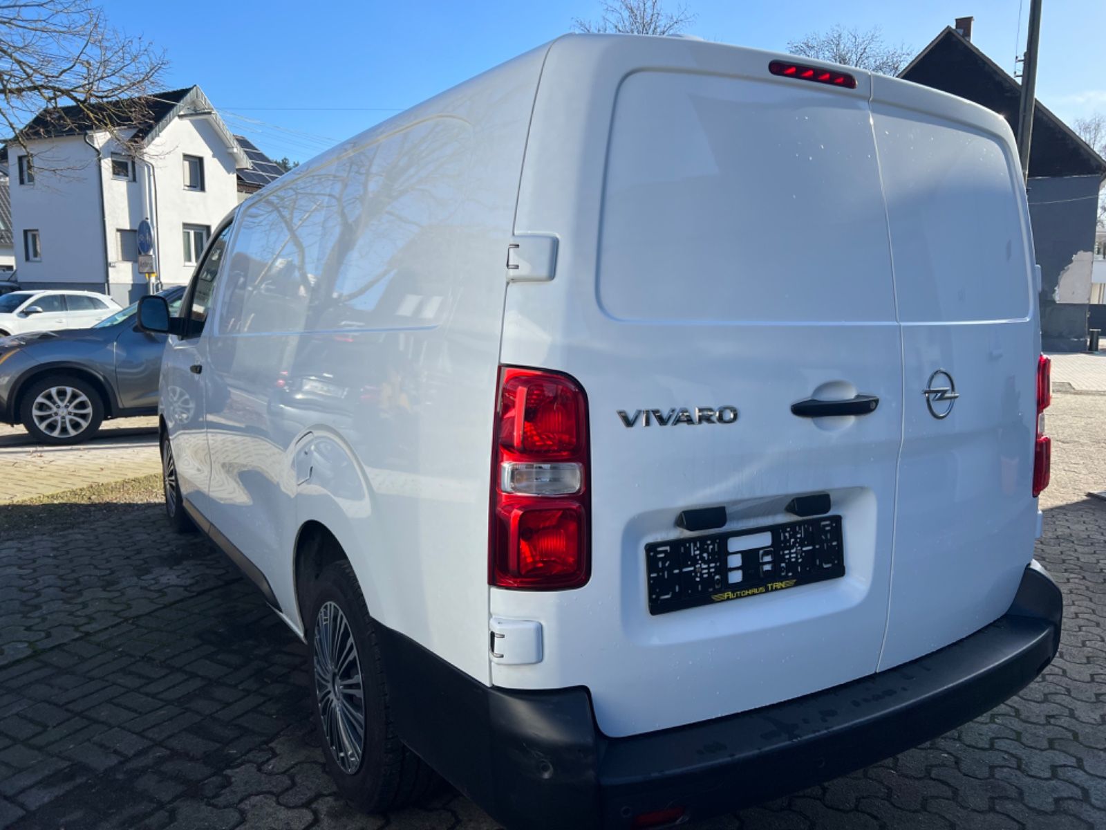 Fahrzeugabbildung Opel Vivaro 2.0 Kasten Edition L 150/PS