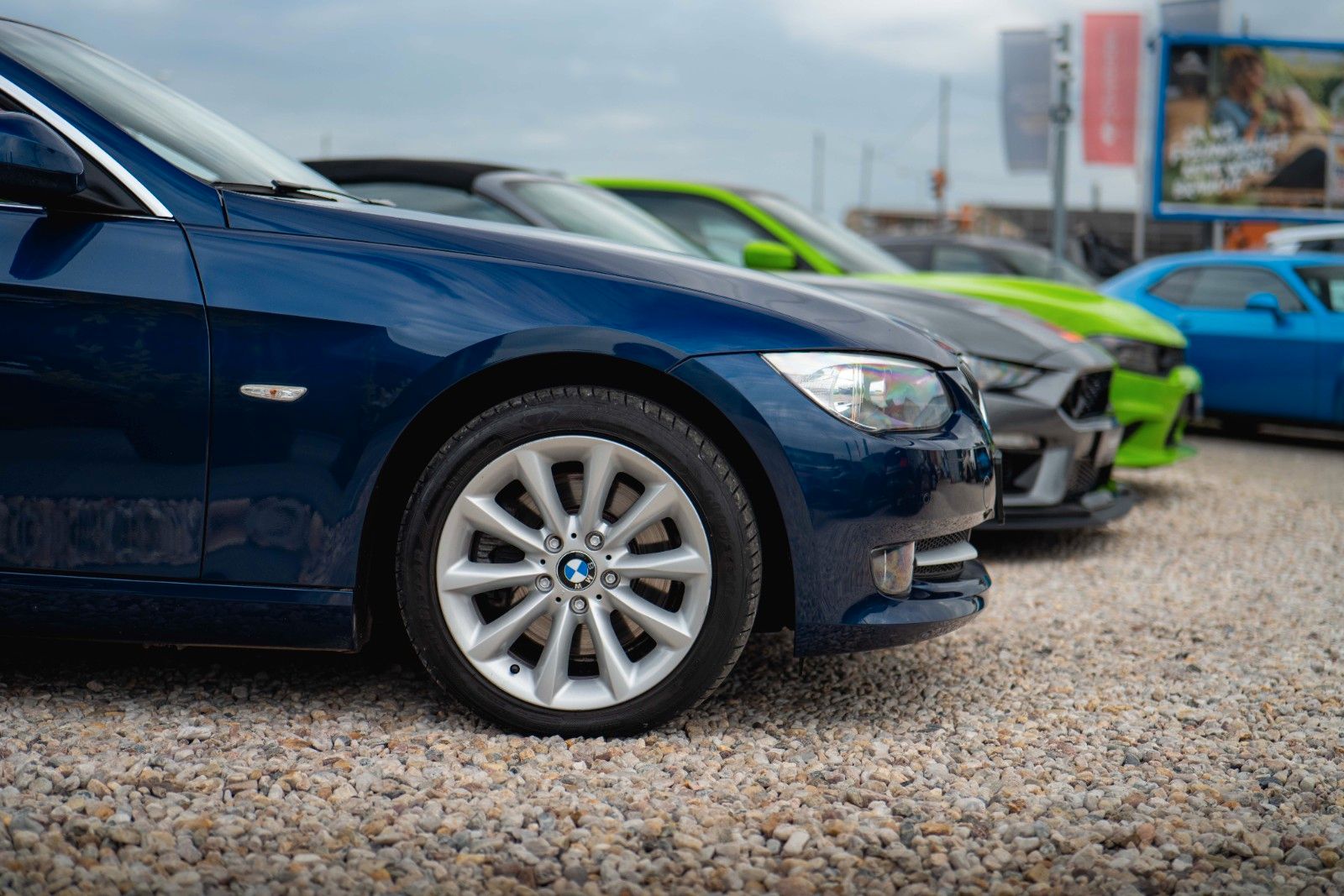 Fahrzeugabbildung BMW 330d Cabrio Sport Edition *Bi-Xenon*H&K*Memory*