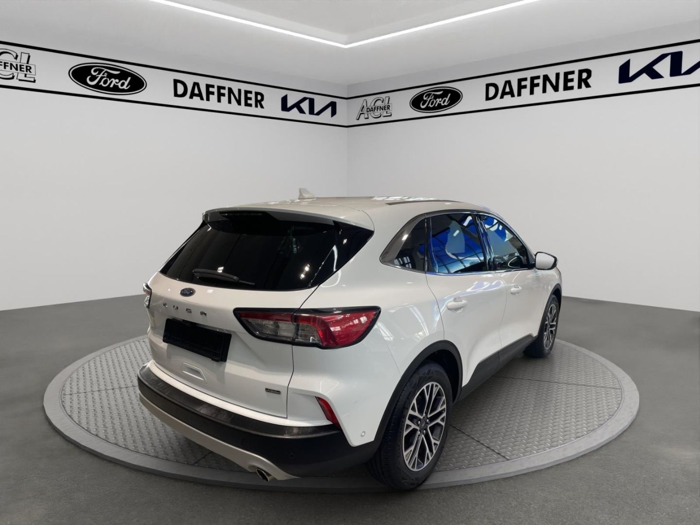 Fahrzeugabbildung Ford Kuga Plug-In Hybrid Titanium X Navi Leder Sounds