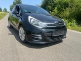 Kia Rio 1.4 Dream-Team Edition Tüv Neu, Navi,Kamera - gebrauchte Kia Rio aus dem Jahr 2015