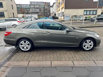Mercedes E 350 - 5