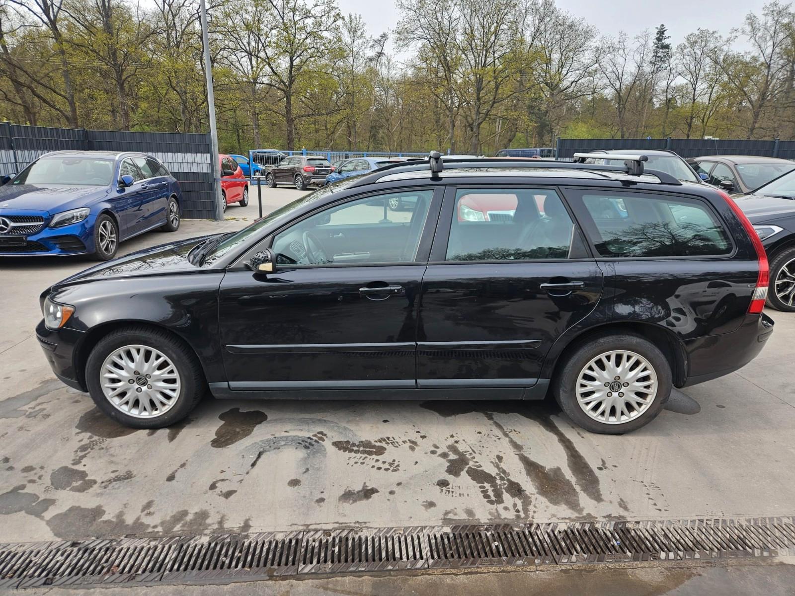 Volvo V50 2004 — photo 6