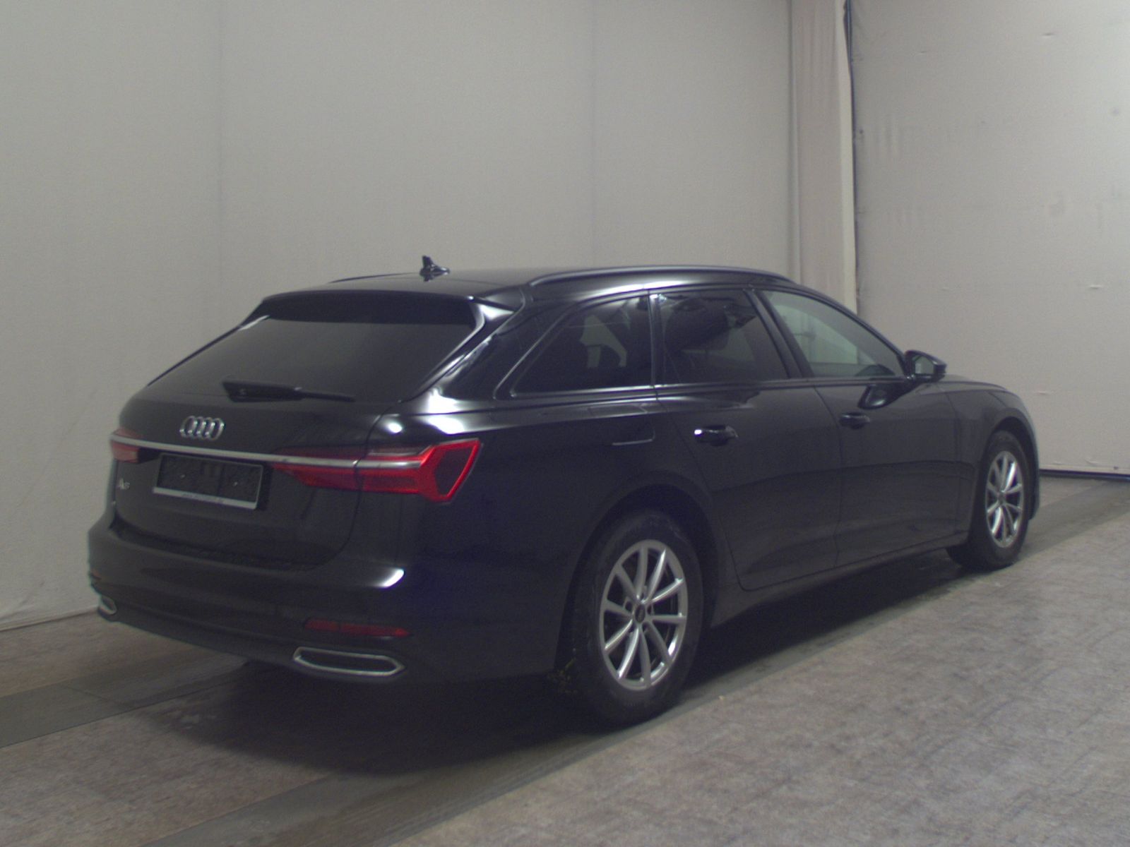 Audi A6 Avant 35 TDI Navi LED Sound Tempomat BT foto 4