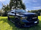 Dodge RAM 1500 ST | Crew Cab | V8 HEMI | LPG | 4x4