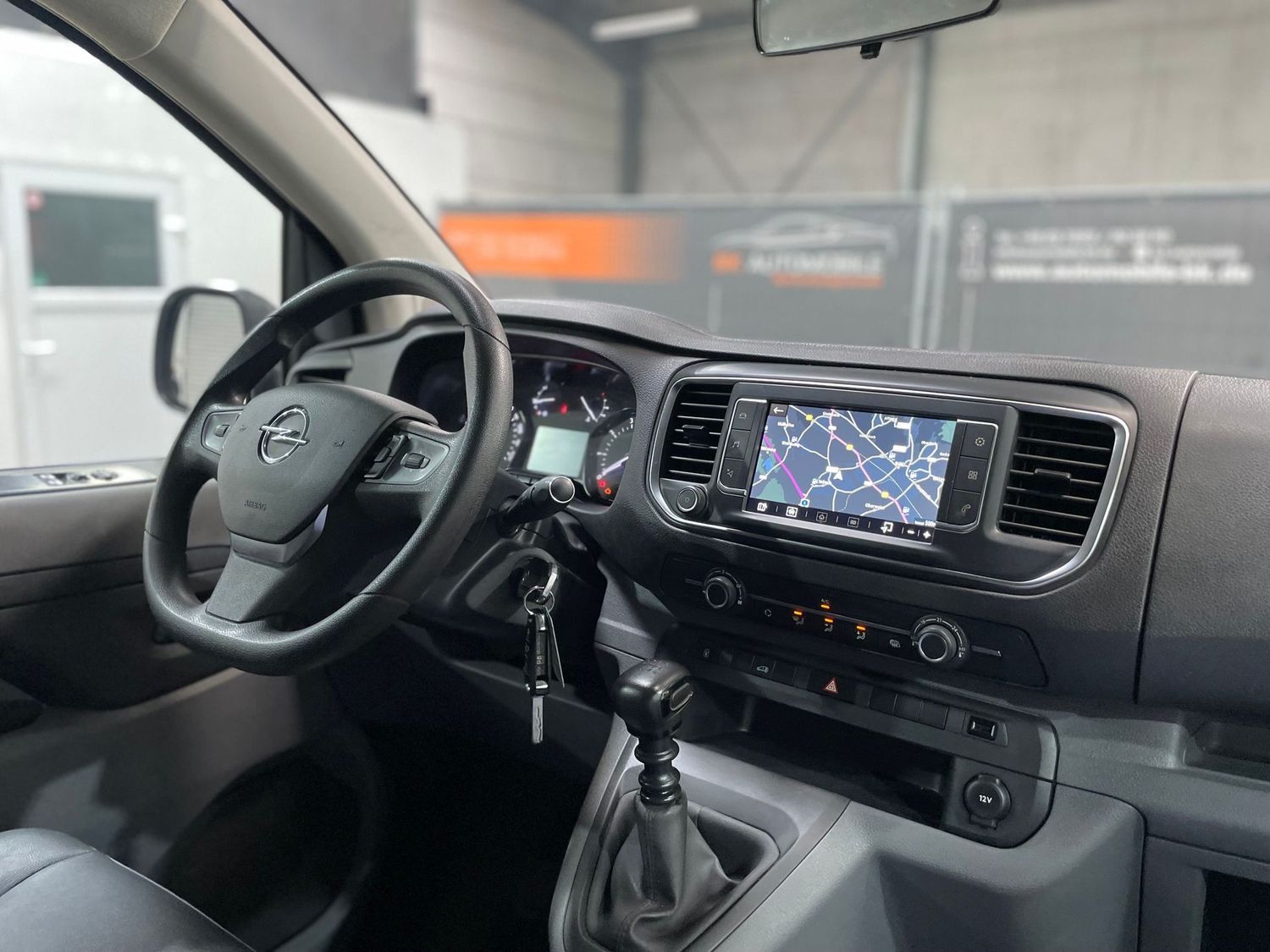 Fahrzeugabbildung Opel Vivaro Edition  L3 Sortimo#Kamera#CarPlay#Klima
