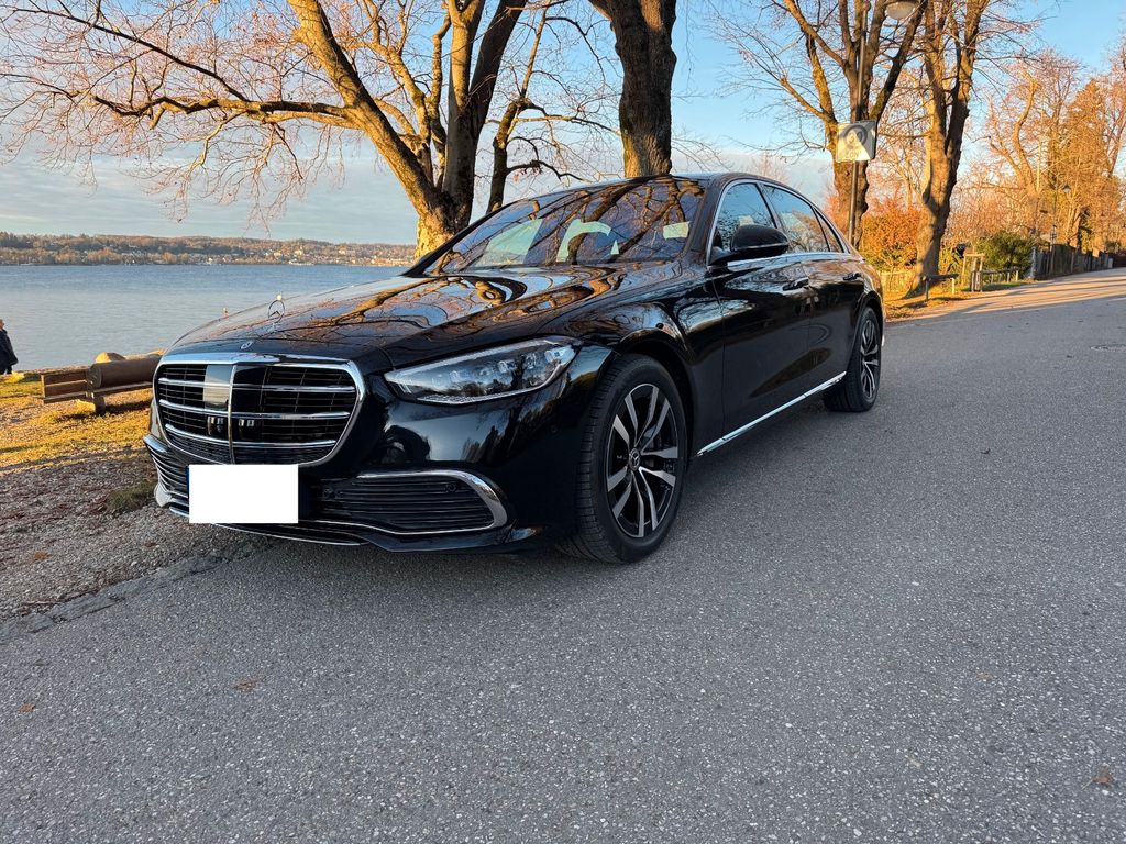 Image of Mercedes-Benz S 580