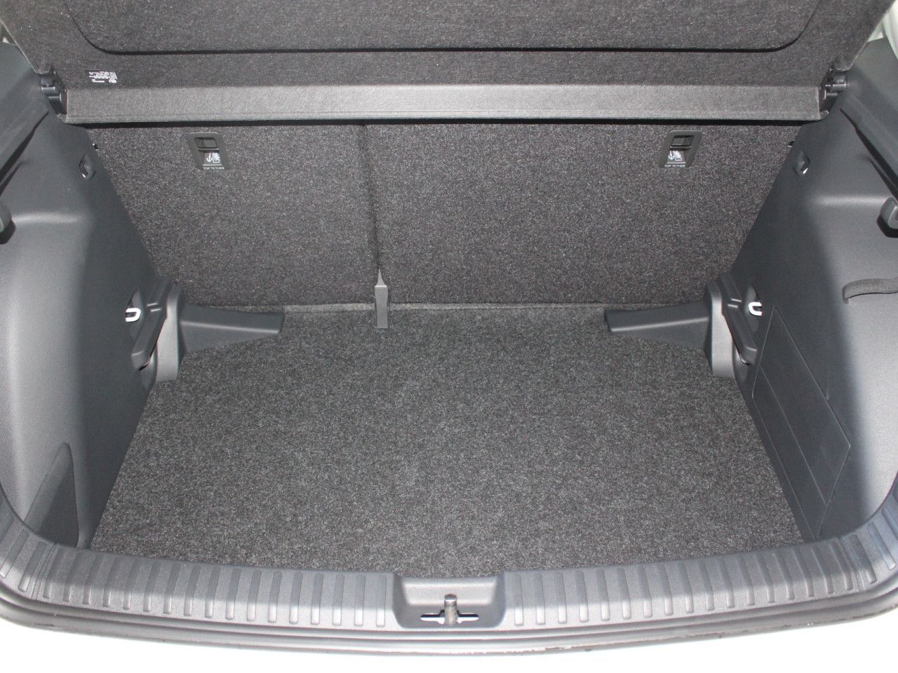 Fahrzeugabbildung SKODA Fabia 1.0 TSI DSG Selection RFK/APP/SHZ