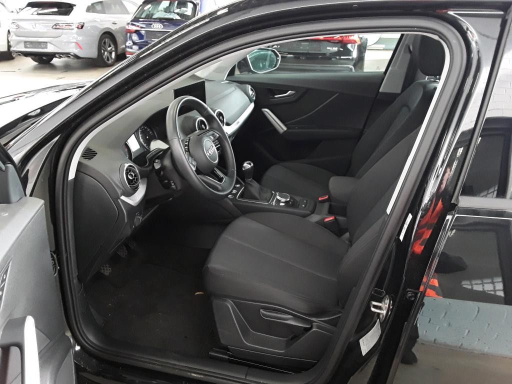 Fahrzeugabbildung Audi Q2 30 TFS Navi Kamera LED ACC