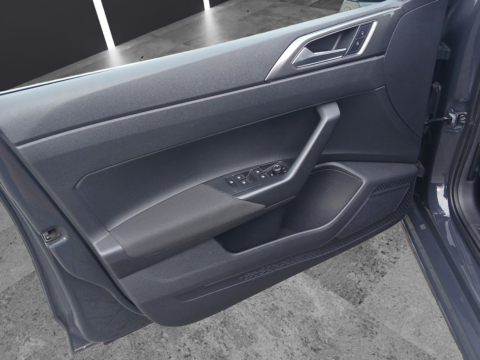 Fahrzeugabbildung Volkswagen Polo TSI Highline Climatronic ACC PDC SH LM