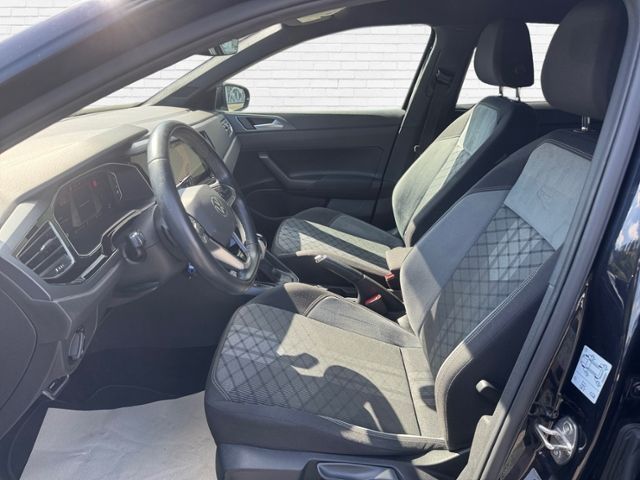 Fahrzeugabbildung Volkswagen Polo R-Line 1.0 TSI DSG KLIMA LED NAVI ALU