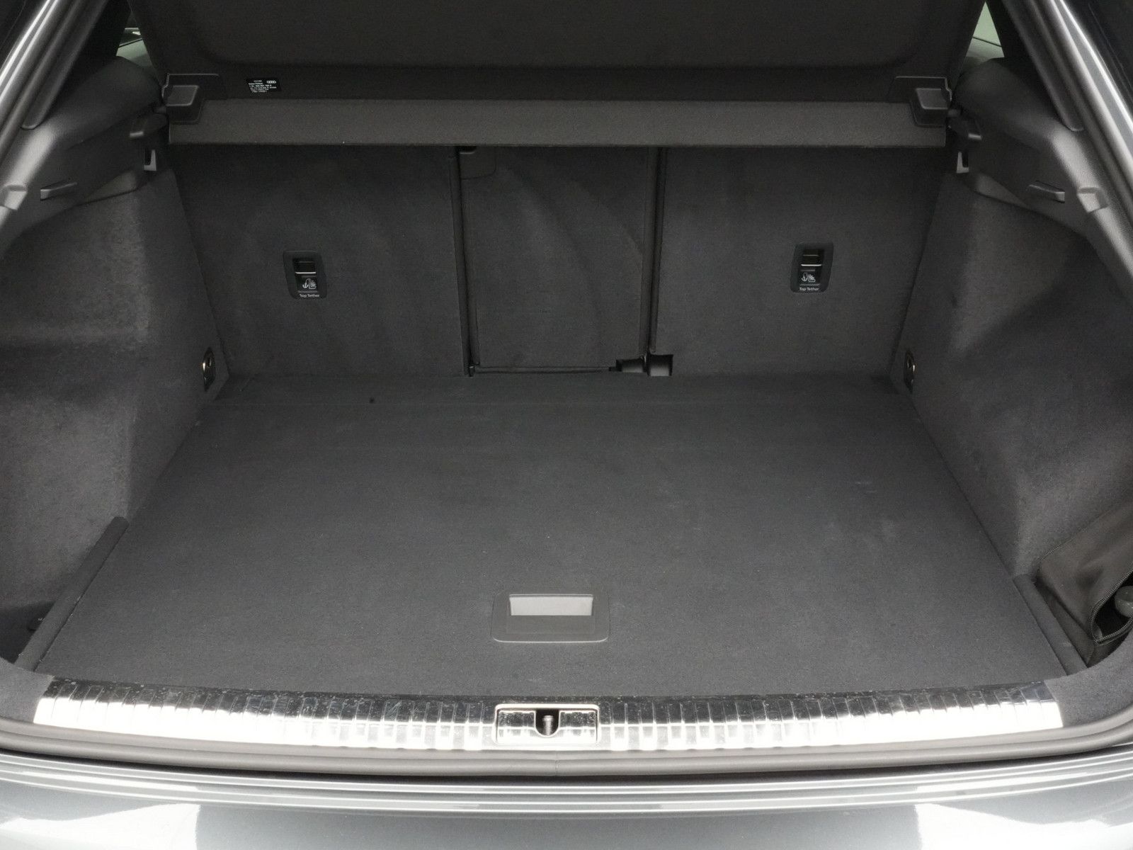 Audi Q3 40 quattro S line NAVI PANO KAM LED SHZ PDC foto 10