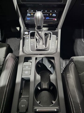 Volkswagen Passat 4Motion Sport Led Navi Leder AHK Kamera foto 19