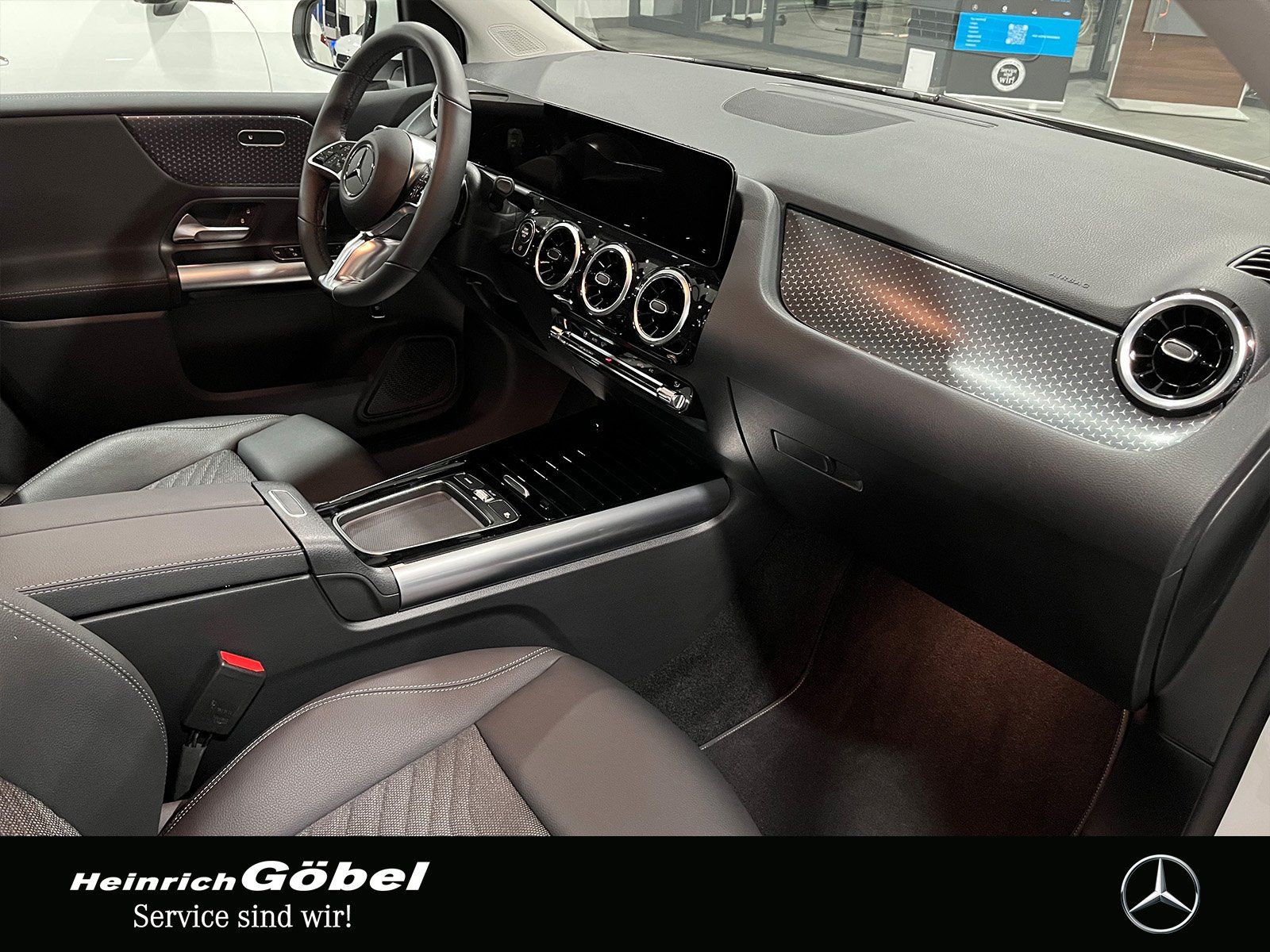 Fahrzeugabbildung Mercedes-Benz B 200 PROGRESSIVE+KAMERA+LED+WINTER.P+SPIEGEL.P