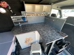 Mercedes-Benz Selbstausbau | Schick gemacht!