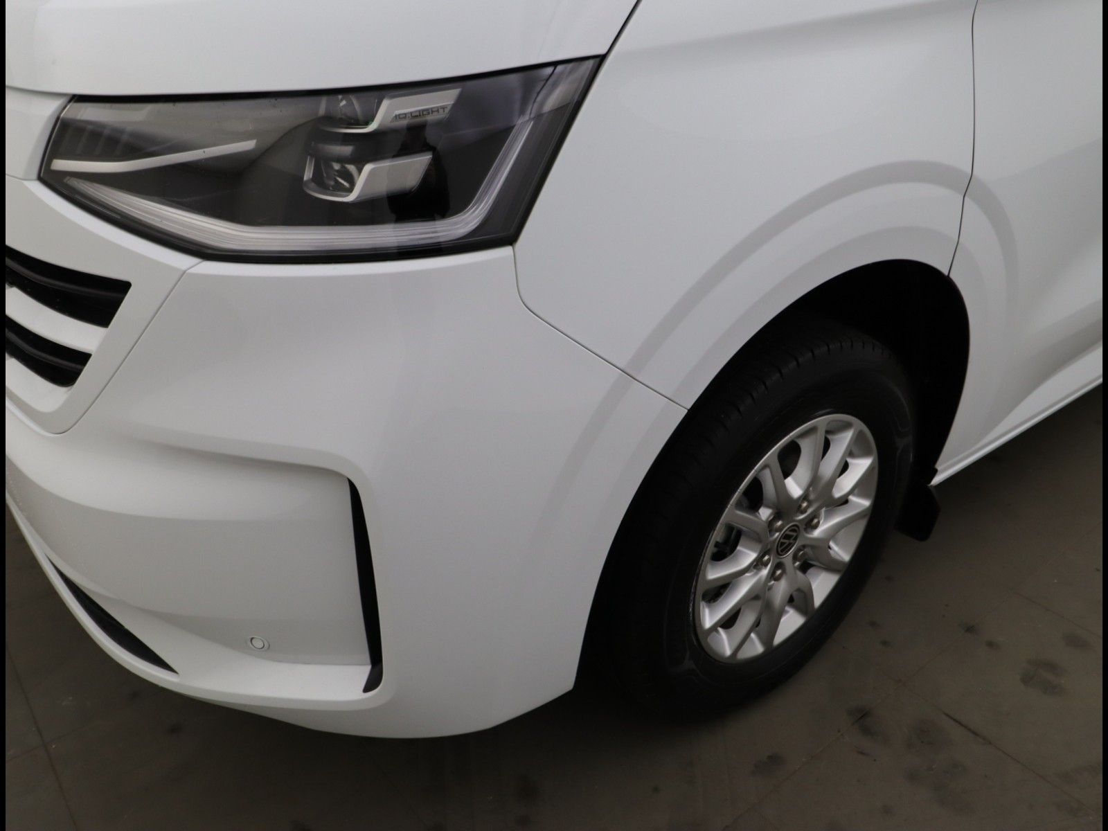Volkswagen T7 TRANSPORTER STYLE KR 2.0 TDI (+EURO6) LED imagem 3