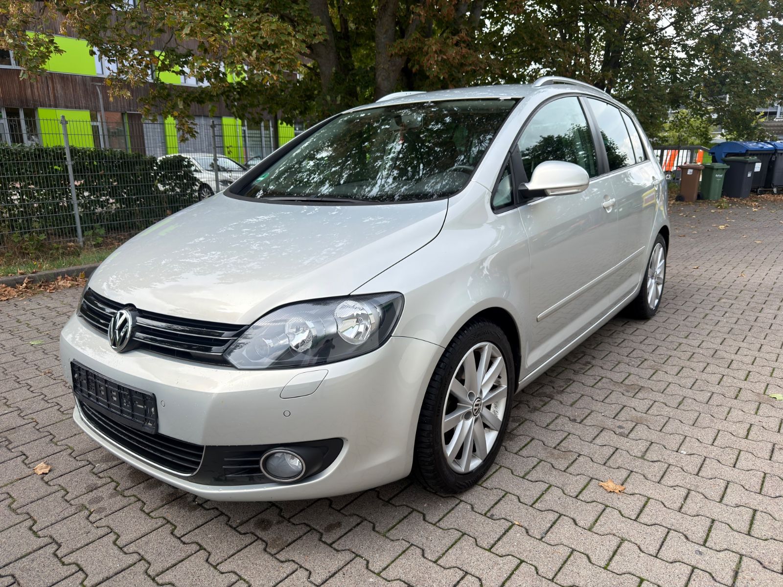 Volkswagen Golf Plus - 1