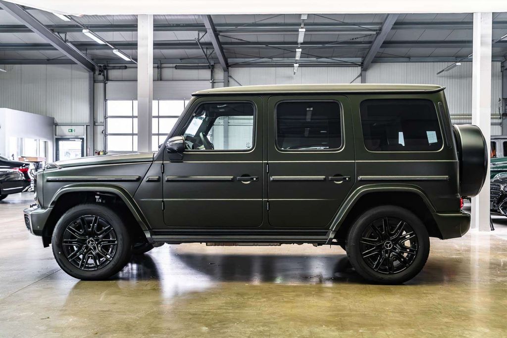 MERCEDES-BENZ G-Class 2026