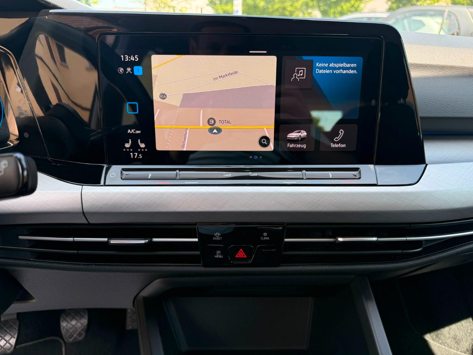 Volkswagen Golf VIII 1.5 TSI Life LED Navi CarPlay Virtual, миниатюра 30