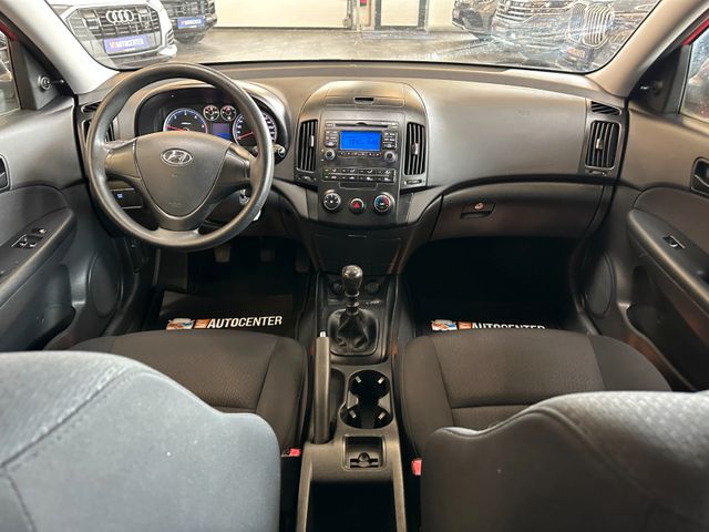 MYAUTOCENTER – Gebraucht- und Jahreswagen mit Werkstattservice in Pfaffenhofen Hyundai i30 *Scheckheft*Klimaanlage*TÜV-NEU*